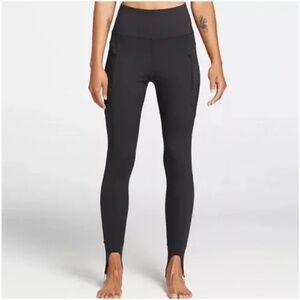 Calia by Carrie Underwood Stirrup Leggings in Black